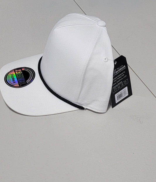 Gorra Blanca con Cordón Negro Snapback KBETHOS