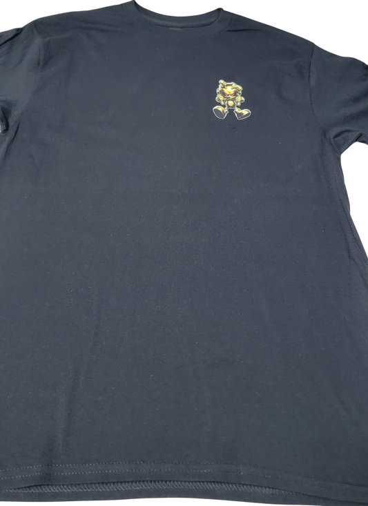 Camiseta Negra Diseño Dorado
